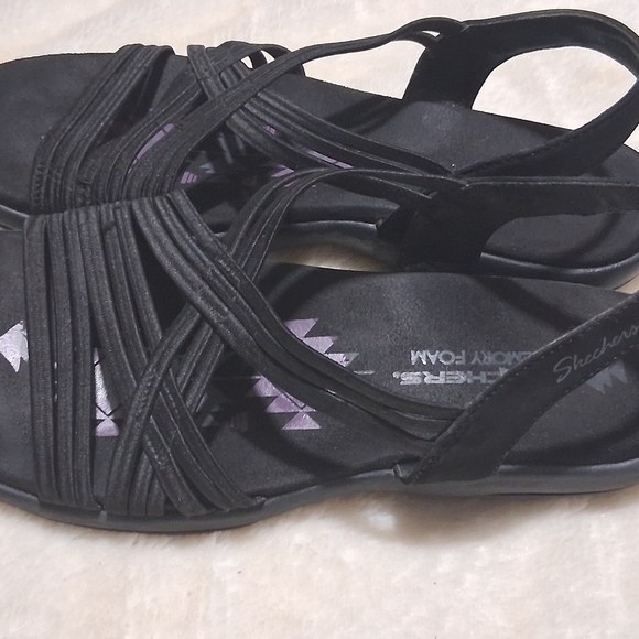 Skechers Black Casual Sandals with X-Pattern Straps - Picture 3 of 6